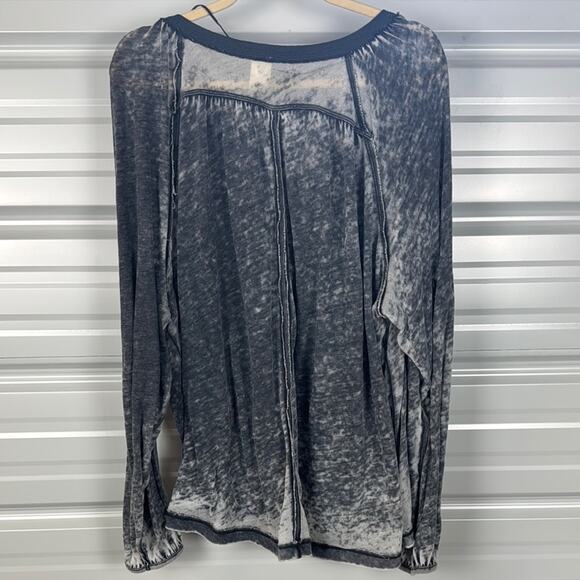 We The Free Black and Gray Long Sleeve Tee - Picture 7 of 11